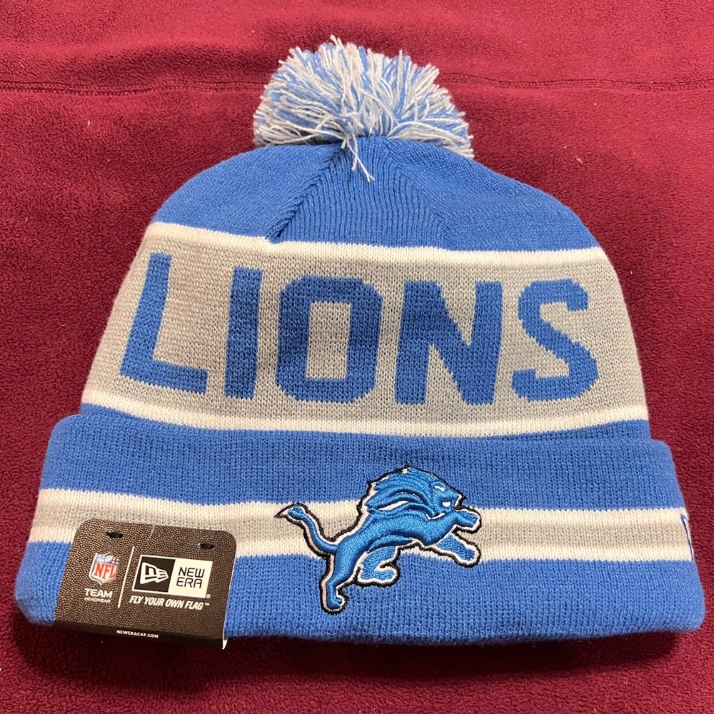 Beautiful Detroit Lions New Era knit pom pom hat beanie NEW NFL One of a kind